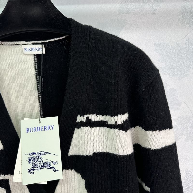 Burberry Sweaters